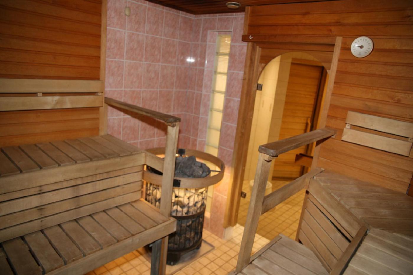 Hotel Vuolake Лаукаа Екстер'єр фото